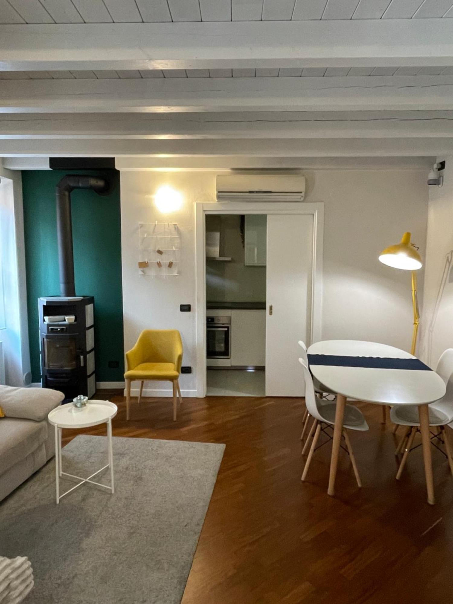 Amelie Apartment Desenzano del Garda Exterior photo