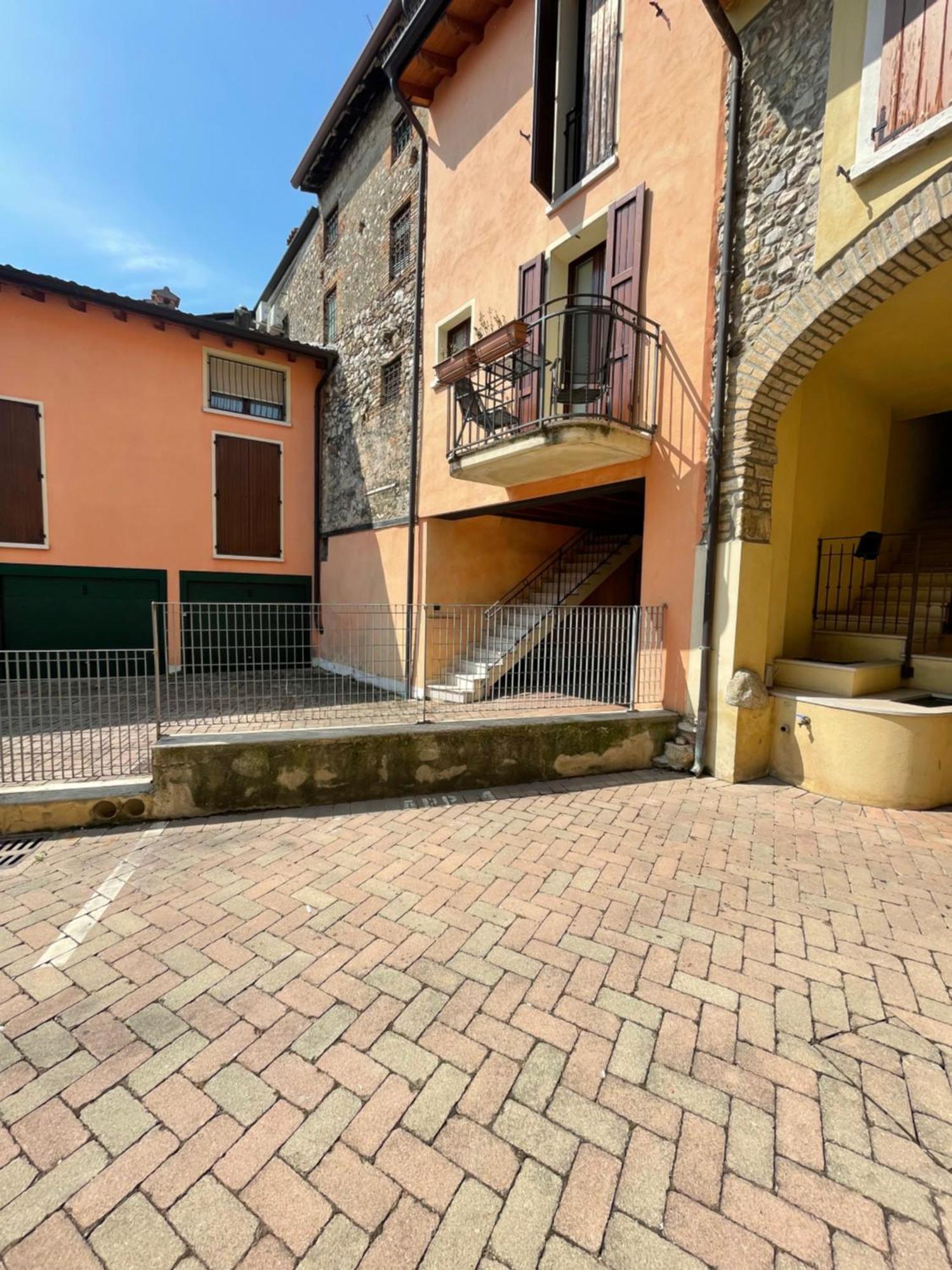 Amelie Apartment Desenzano del Garda Exterior photo