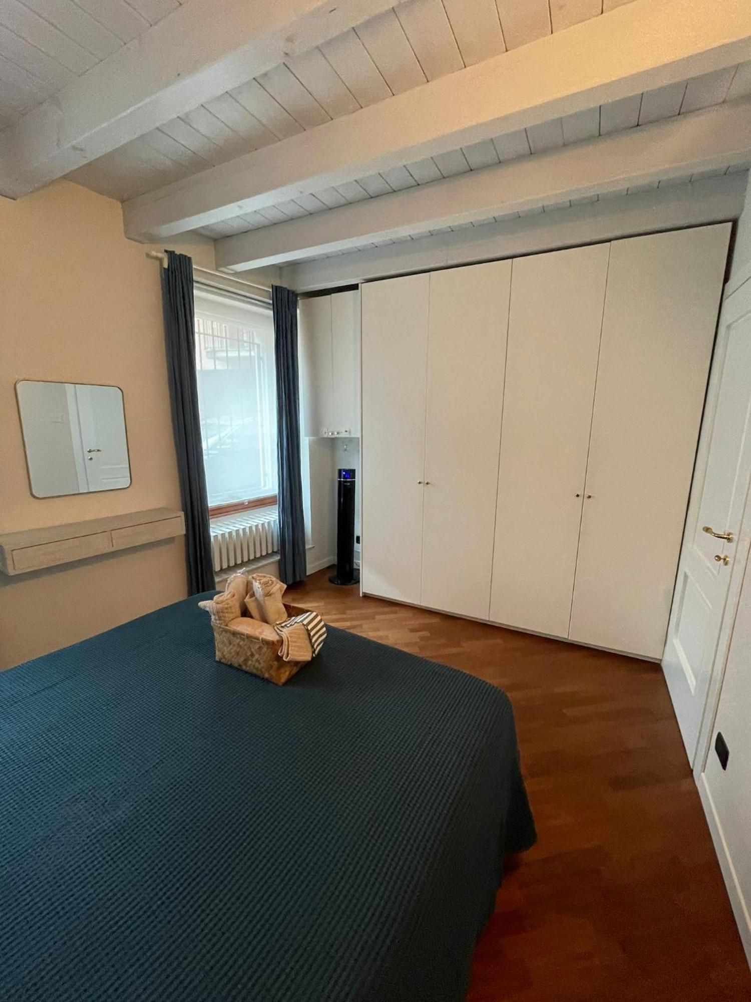 Amelie Apartment Desenzano del Garda Exterior photo